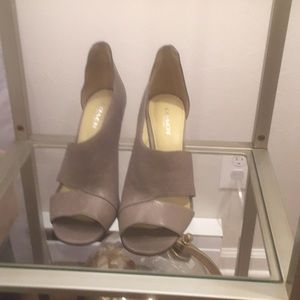 Coach heels sz 5.5